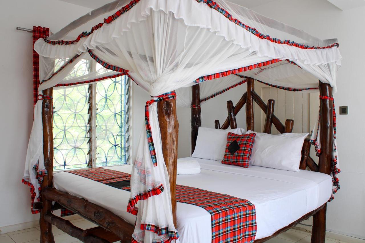 The Beach House By Maasai Hotel Mombassa Buitenkant foto